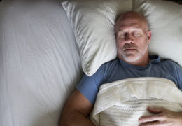 Bien dans mon corps, homme qui dort